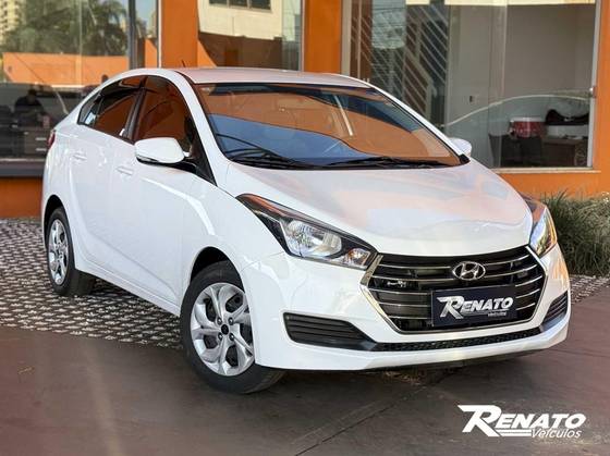 HYUNDAI HB20S 1.6 COMFORT PLUS 16V FLEX 4P AUTOMÁTICO HYUNDAI HB20S 1.6 COMFORT PLUS 16V FLEX 4P AUTOMÁTICO